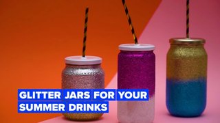 A Glitter Mason Jar for your summer drinks