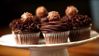 How To Make Chocolate Cream Cupcake