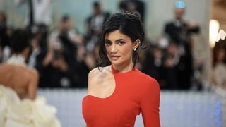 Kylie Jenner Cried In The Shower After Naming Child “Wolf”