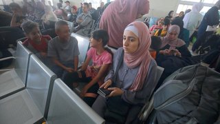 Dozens of Canadians allowed to leave Gaza