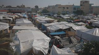Displaced Gazans live in fear with virtually nothing